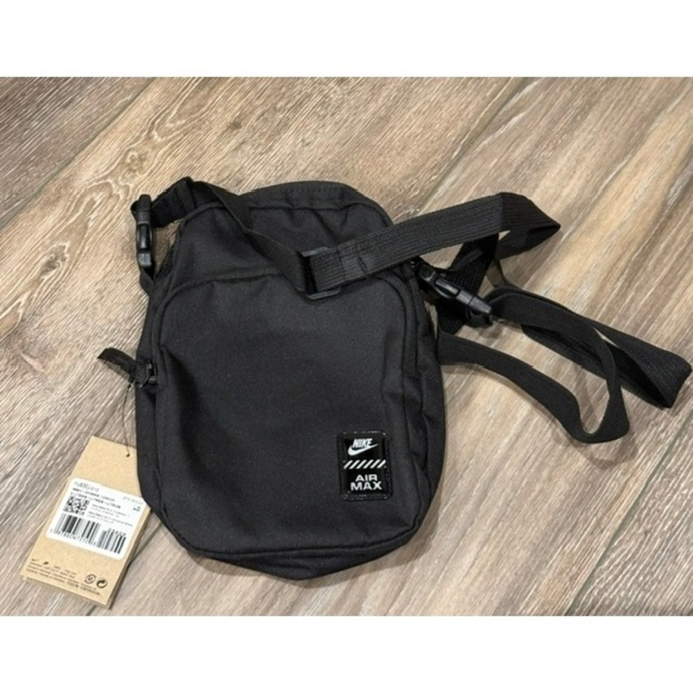 Nike Air Max 2.0 Crossbody Bag Black Small Items Messenger Bag CV0839-010 NEW